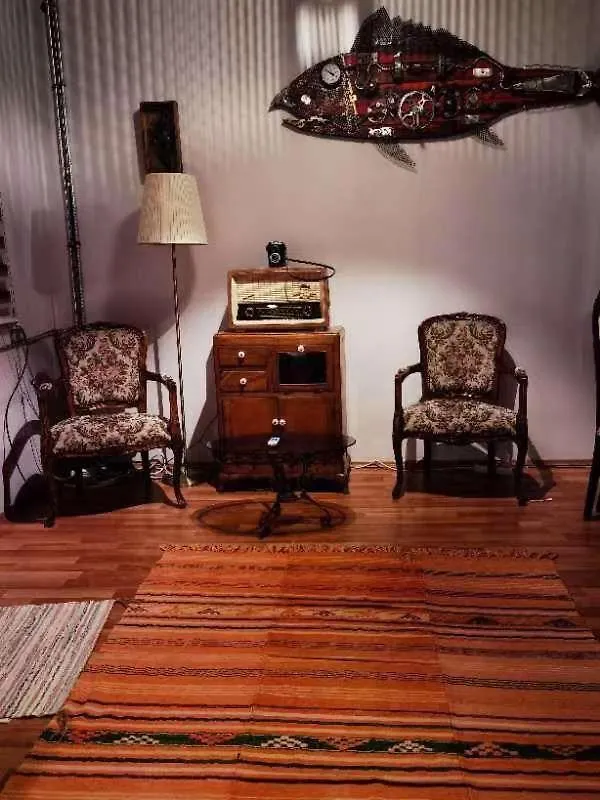 Antalya Kaleici Muestakil Kisiye Oezel Bahceli Muestakil Villa