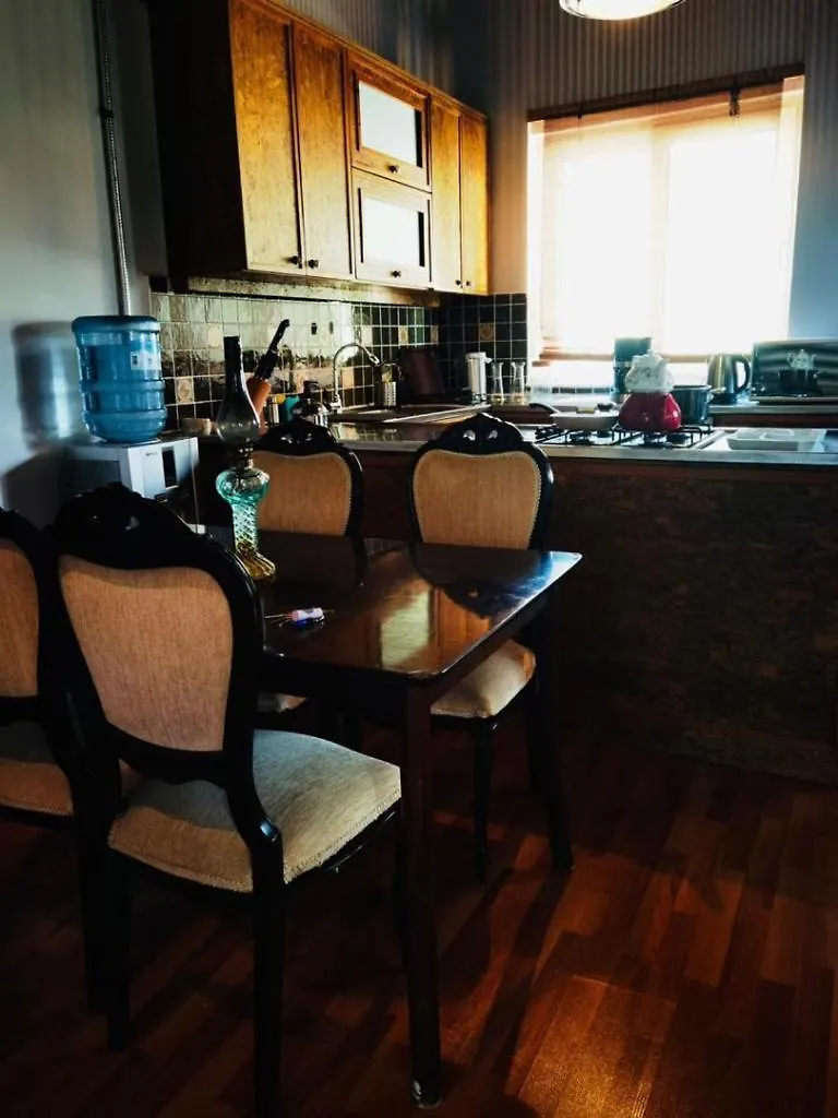 Antalya Kaleici Muestakil Kisiye Oezel Bahceli Muestakil Villa